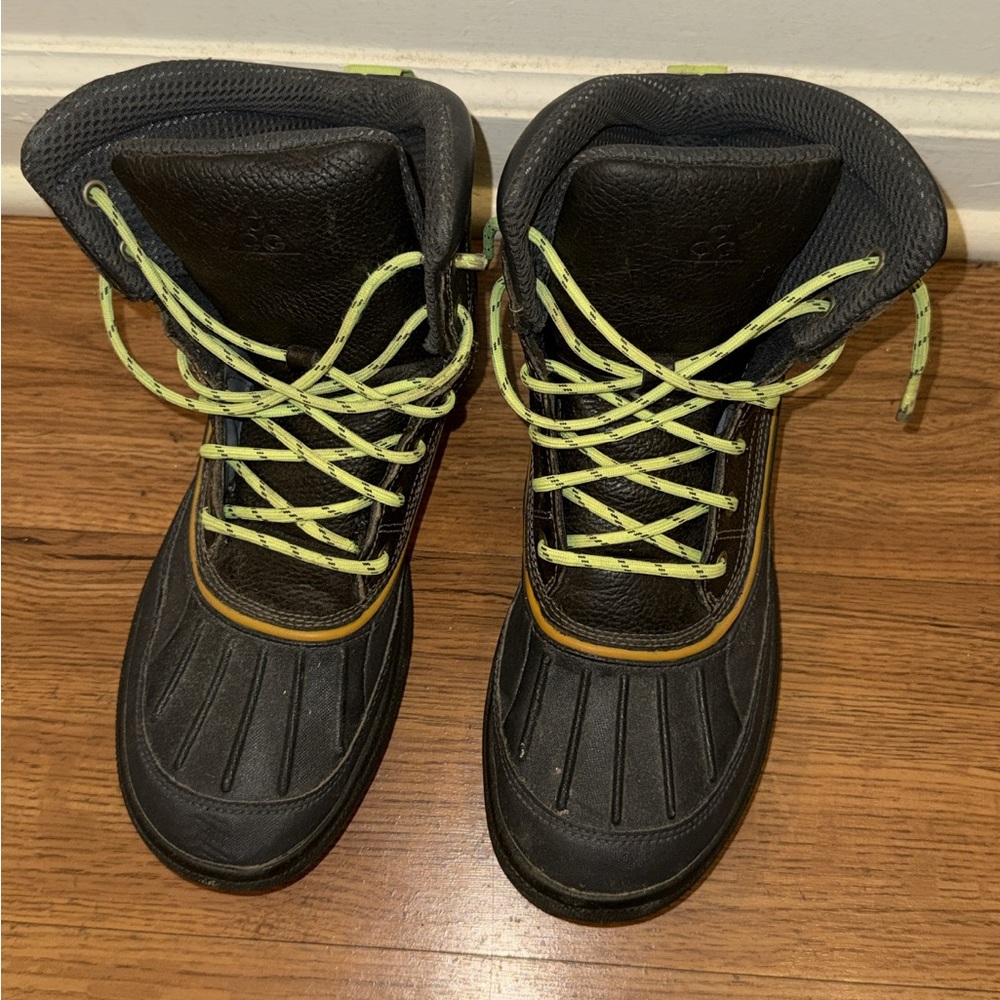 Nike ACG Black and Yellow Rain Boots